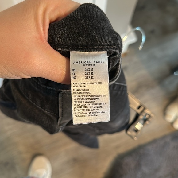 American Eagle Black Athletic Skinny Jeans 30x32 Men’s - Picture 6 of 6